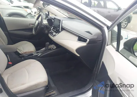 2020 Toyota Corolla Le z USA, uszkodzony, nr VIN JTDEPRAE5LJ068924